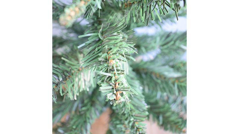 Árvore de Natal na Base de Juta 90 Cm 105 Galhos, Natal Formosinha -  Formosinha, Flores e Plantas Permanentes, Artigos de Decoração